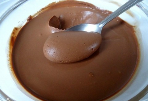 Ukusna i zdrava domaća čokolada za decu