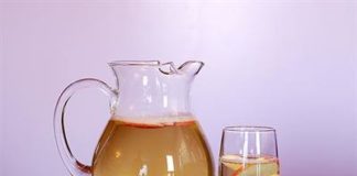 Jabukova voda sa cimetom za prirodno ubrzanje metabolizma. 0 kalorija!