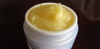 Kako očistiti i podmladiti lice. Domaća krema protiv bora sa želatinom.