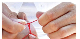 Vuneni konac oko zgloba smanjuje bolove u zglobovima i pojačava cirkulaciju krvi.