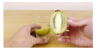 Očistite kivi, mango i avokado u sekundi.