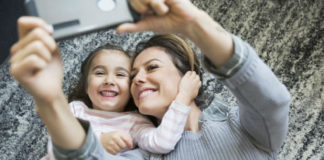 Zašto se treba češće družiti sa tetkom