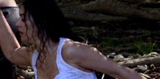 U MOKROJ I PROVIDNOJ HALJINI Monika Beluči ostavlja bez daha!